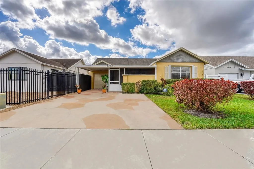 3254 NW 204th Terrace Miami Gardens FL 33056