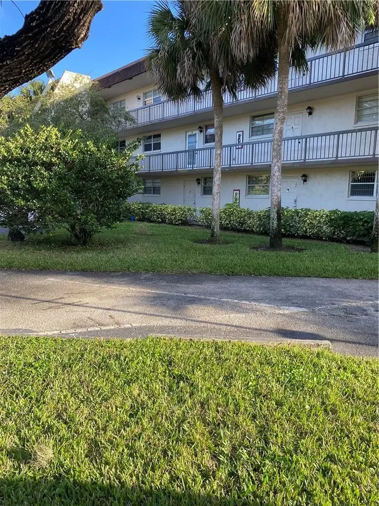 Plantation FL 33313
