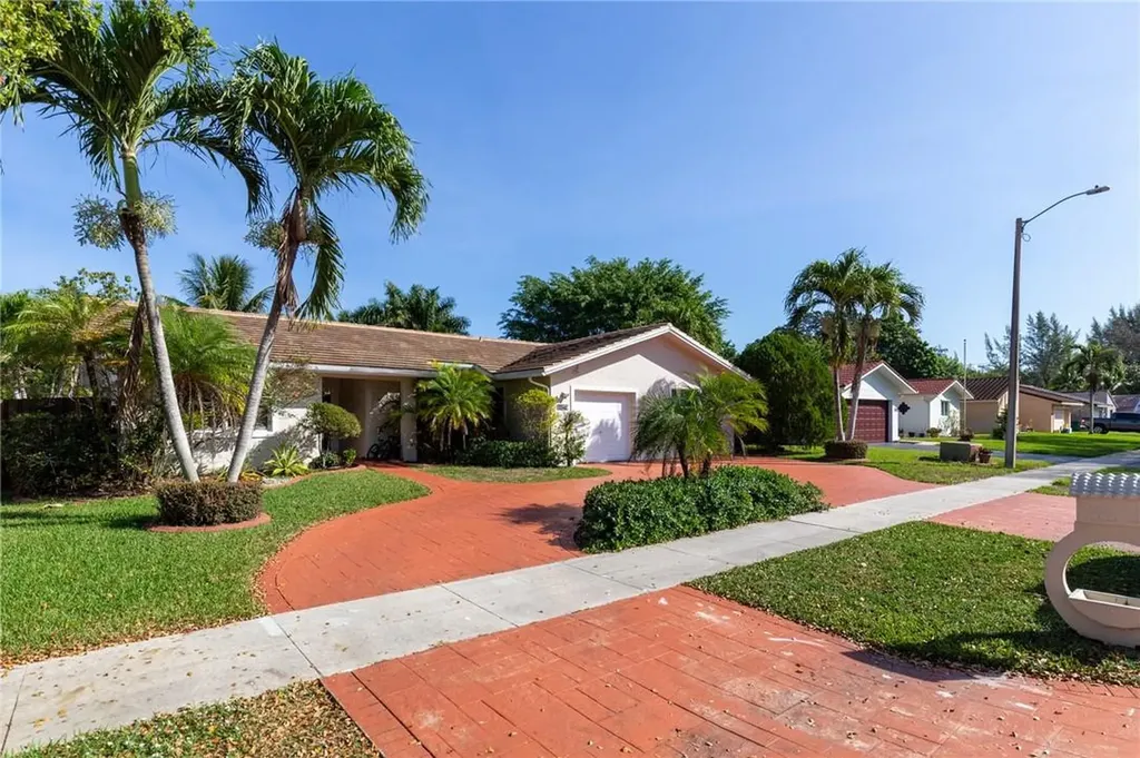 11273 SW 55th Street Cooper City FL 33330