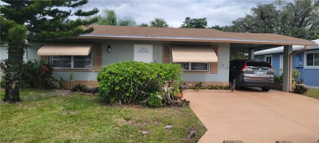 4633 NW 44th Court Tamarac FL 33319