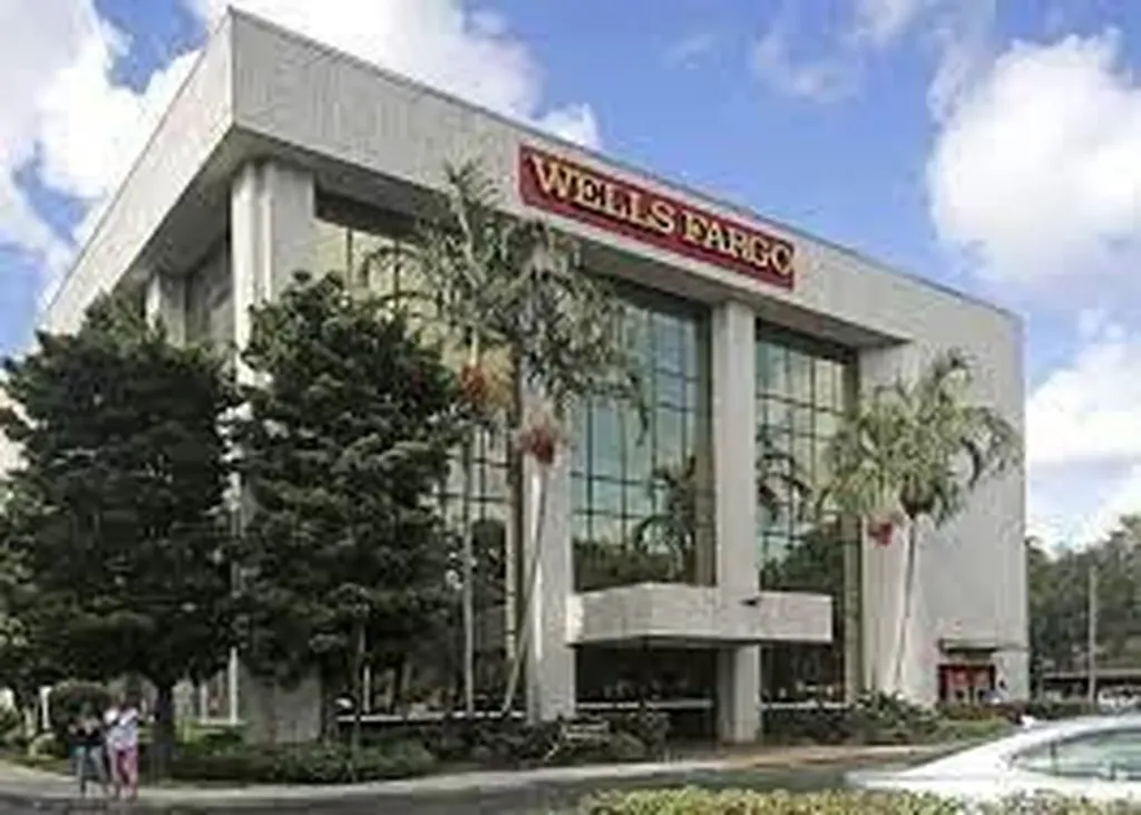 4600 Sheridan Street Hollywood FL 33021