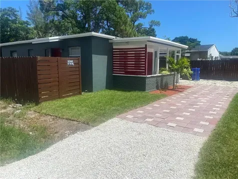 1044 NW 4th Avenue Fort Lauderdale FL 33311