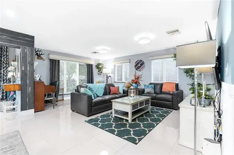3421 NE 16th Avenue Oakland Park FL 33334