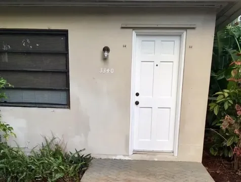 3340 NE 6th Avenue Oakland Park FL 33334