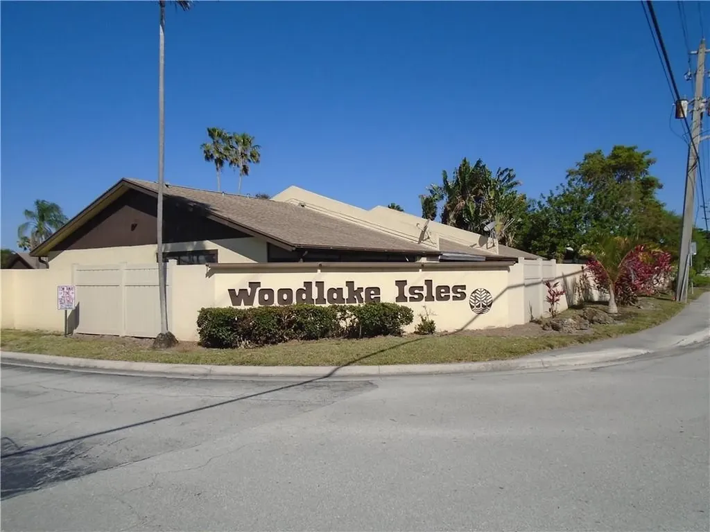 533 Banks Road Margate FL 33063
