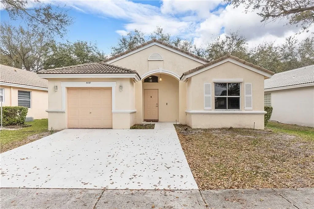 5437 NW 50th Court Coconut Creek FL 33073