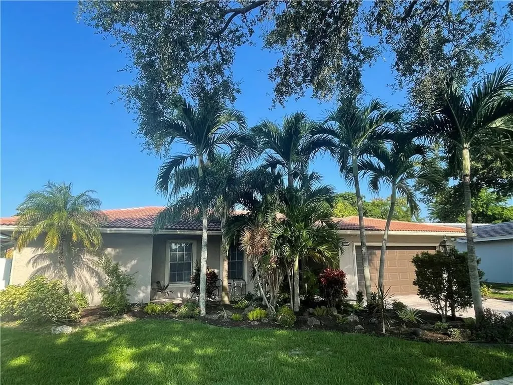 800 W Plantation Circle Plantation FL 33324