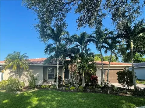 800 W Plantation Circle Plantation FL 33324