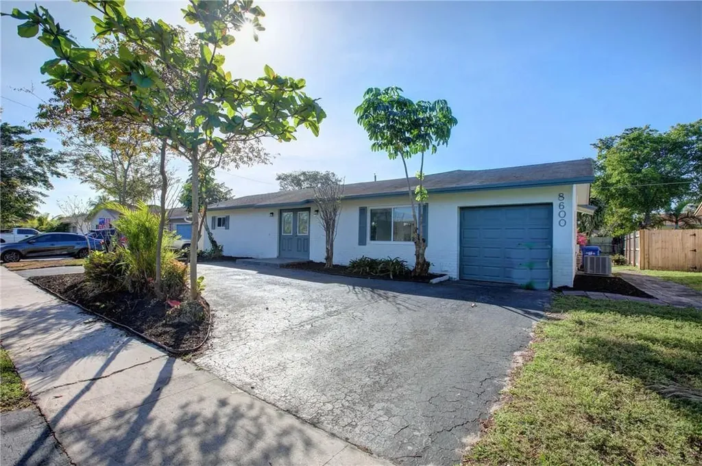 8600 NW 45th Court Lauderhill FL 33351