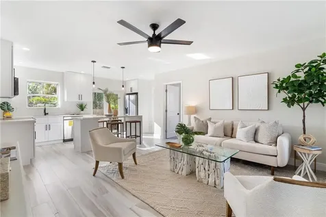 2225 NW 2nd Avenue Wilton Manors FL 33311