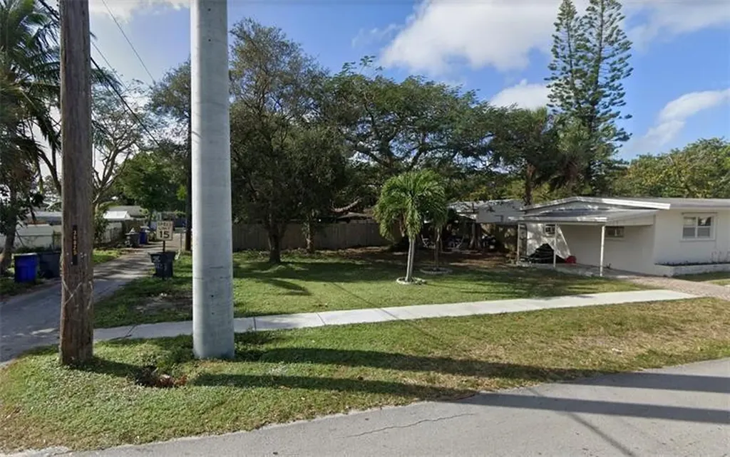 N 22nd Ave N 22nd Ave 22nd Avenue Hollywood FL 33020