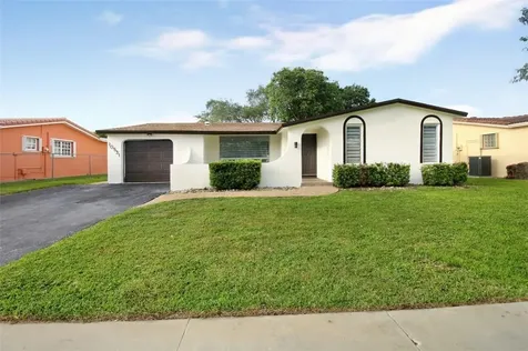 10531 NW 4th Street Plantation FL 33324