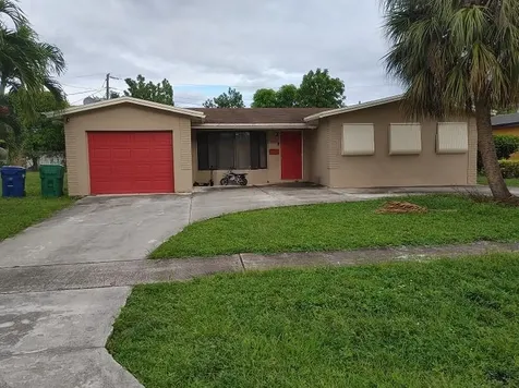 2660 NW 44th Terrace Lauderhill FL 33313