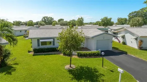 8208 NW 15th Street Plantation FL 33322