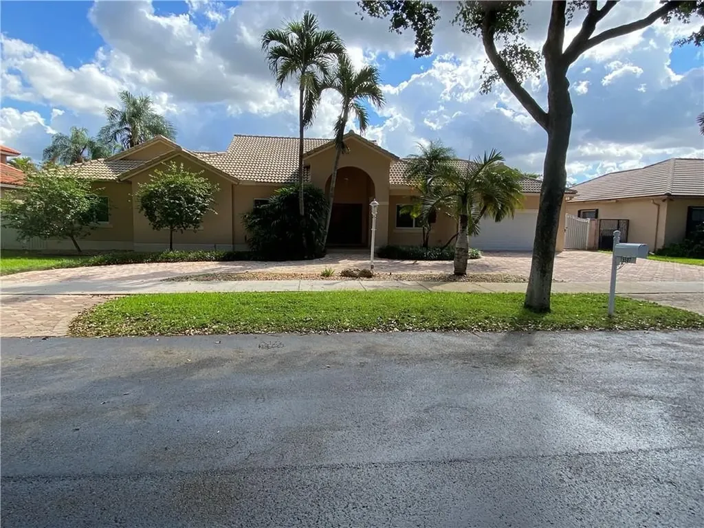 15507 NW 82nd Court Miami Lakes FL 33016