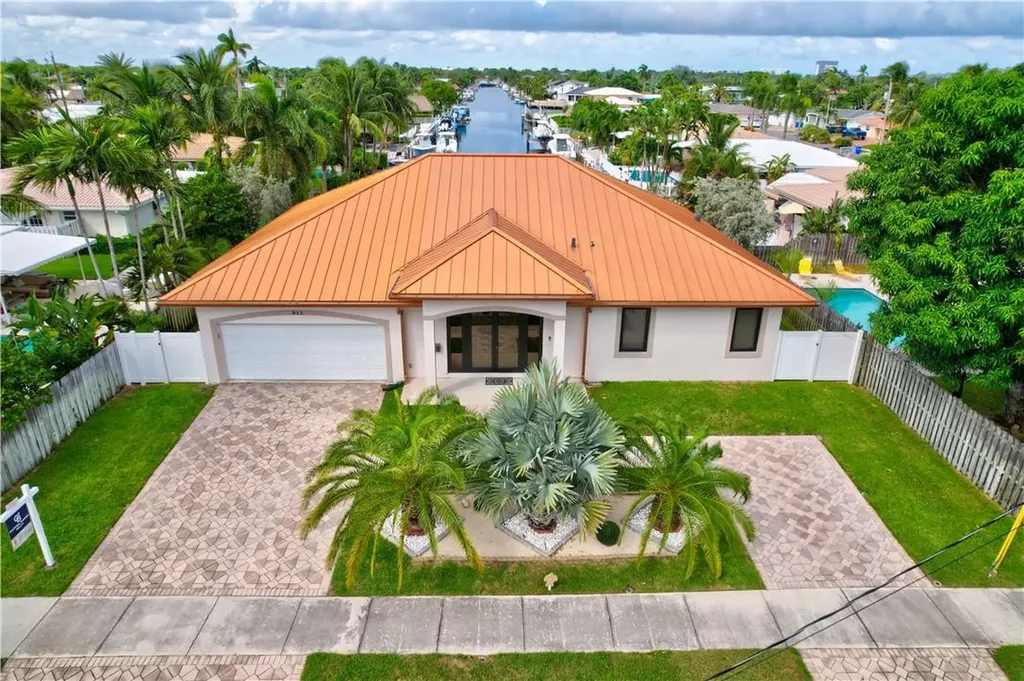 911 SE 5th Court Pompano Beach FL 33060