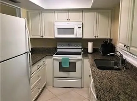 2805 N Highway A1a Hutchinson Island FL 34949