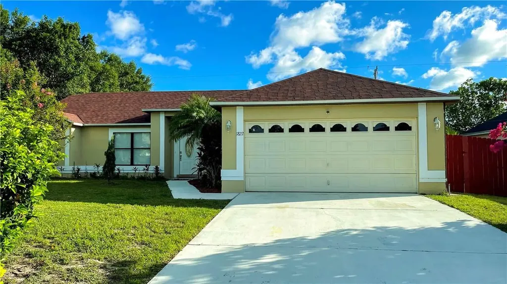 1822 SW Cecelia Lane Port St Lucie FL 34953