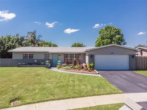 2300 NW 114th Avenue Pembroke Pines FL 33026