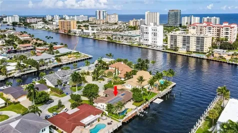 2830 NE 9th Court Pompano Beach FL 33062