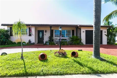 2130 N 53rd Avenue Hollywood FL 33021