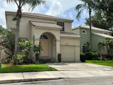 5824 Eagle Cay Terrace Coconut Creek FL 33073