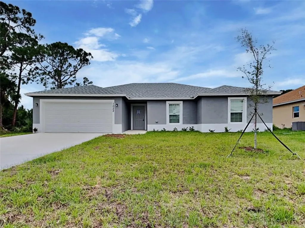 1022 SW Alexandria Avenue Port St Lucie FL 34953