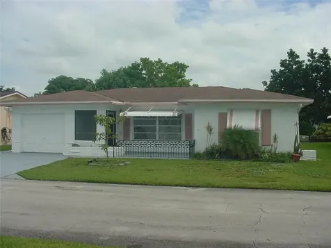 6106 NW 72nd Avenue Tamarac FL 33321