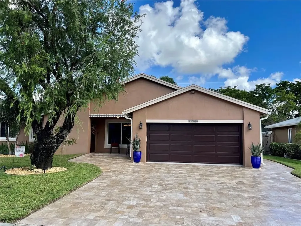 5304 SW 116th Avenue Cooper City FL 33330