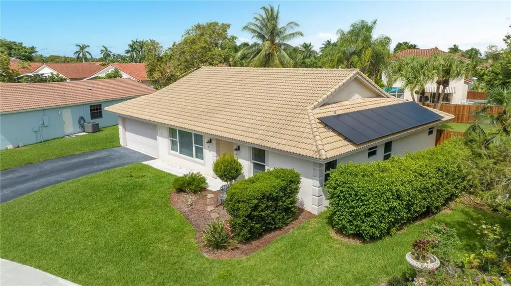 7603 NW 18th Court Margate FL 33063