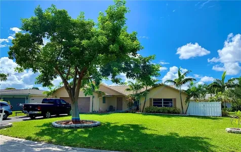 8418 NW 26th Drive Coral Springs FL 33065