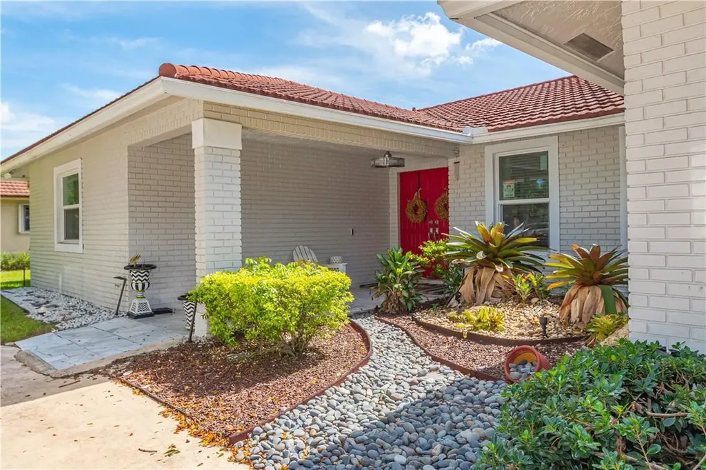 9640 NW 10th Court Plantation FL 33322
