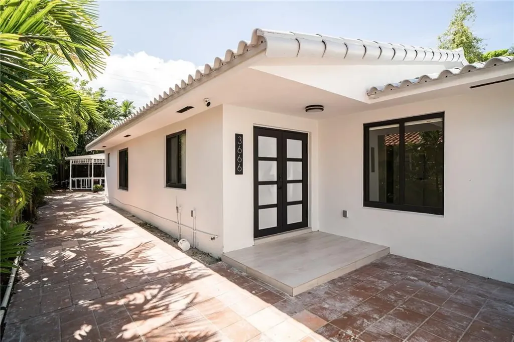 3666 SW 26th Street Miami FL 33133