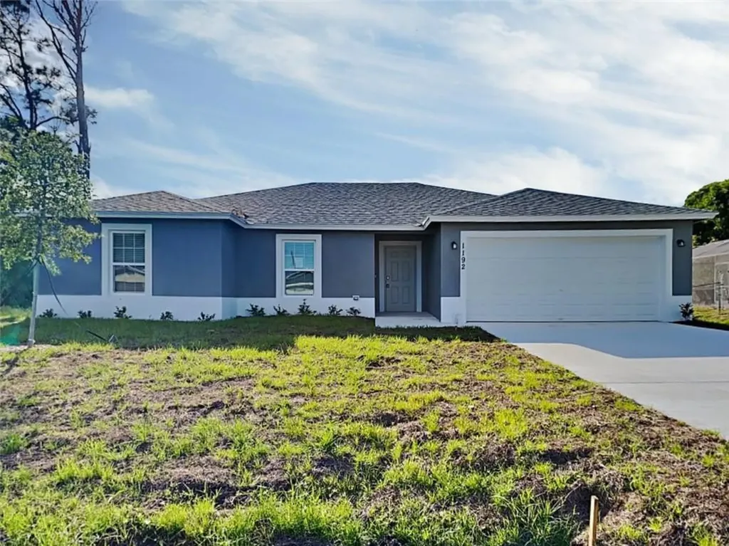 1192 SW Ithaca Street Port St Lucie FL 34983