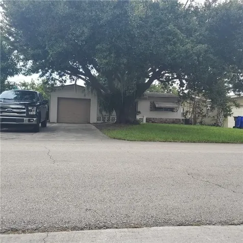 816 SW 64th Terrace North Lauderdale FL 33068