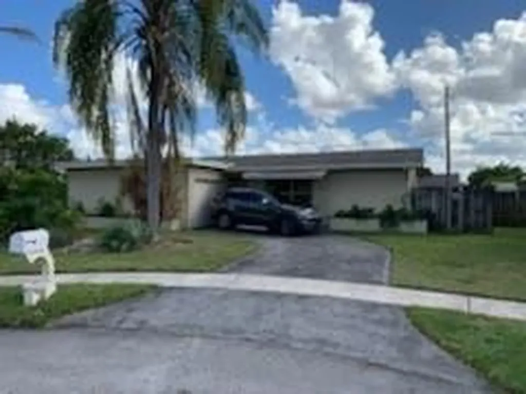 11510 NW 33rd Street Sunrise FL 33323