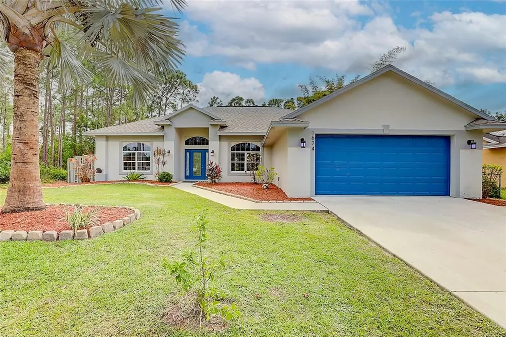 1674 SW Hunnicut Avenue Port St Lucie FL 34953