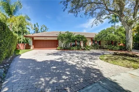 2041 SW 52nd Way Plantation FL 33317