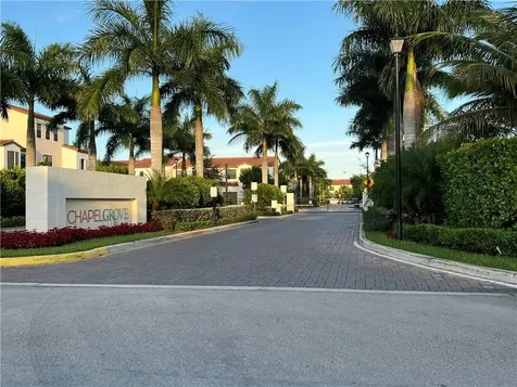 20971 NW 1st Place Pembroke Pines FL 33029
