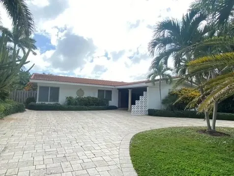 2622 NE 3rd Street Pompano Beach FL 33062