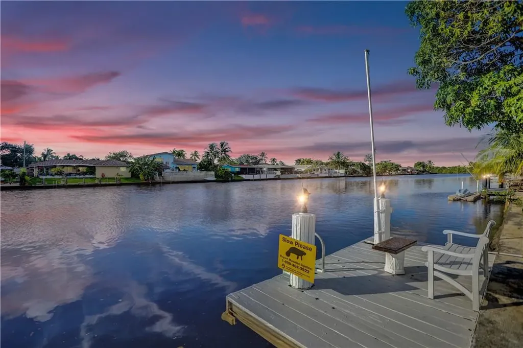 1040 NW 30th Court Wilton Manors FL 33311