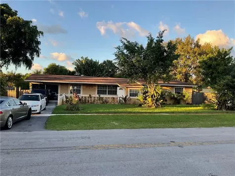 4795 NW 4th Street Plantation FL 33317