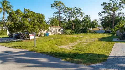 1574 NE 36th Street Oakland Park FL 33334