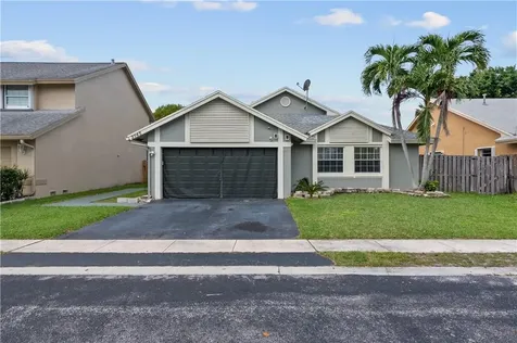 3145 NW 122nd Avenue Sunrise FL 33323