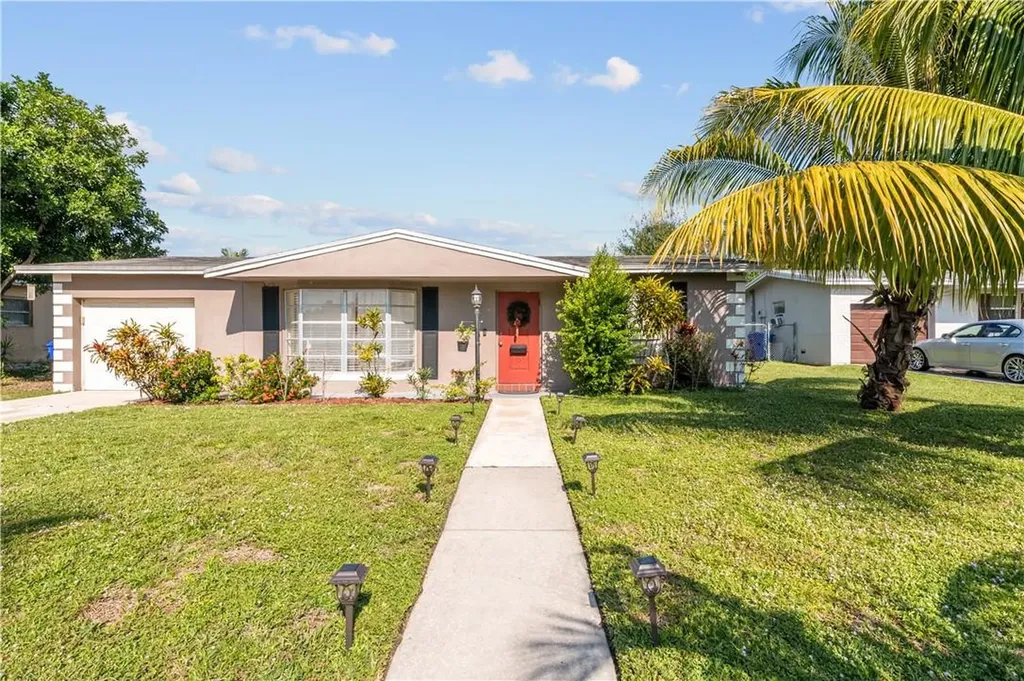 6551 SW 7th Court North Lauderdale FL 33068