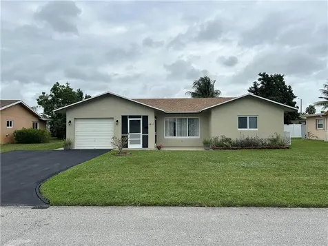 6811 NW 76th Street Tamarac FL 33321