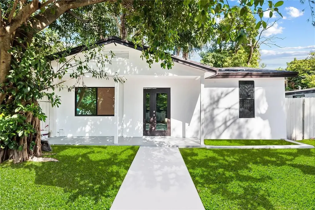 1411 SW 27th Court Fort Lauderdale FL 33315