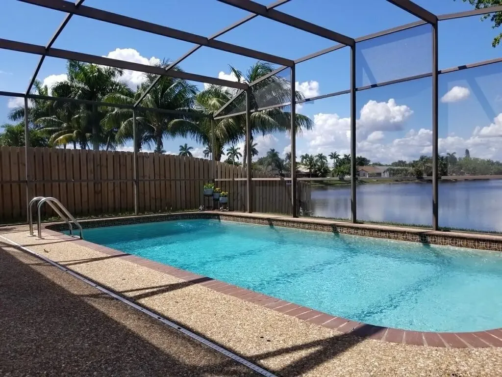 11961 NW 35th Street Sunrise FL 33323
