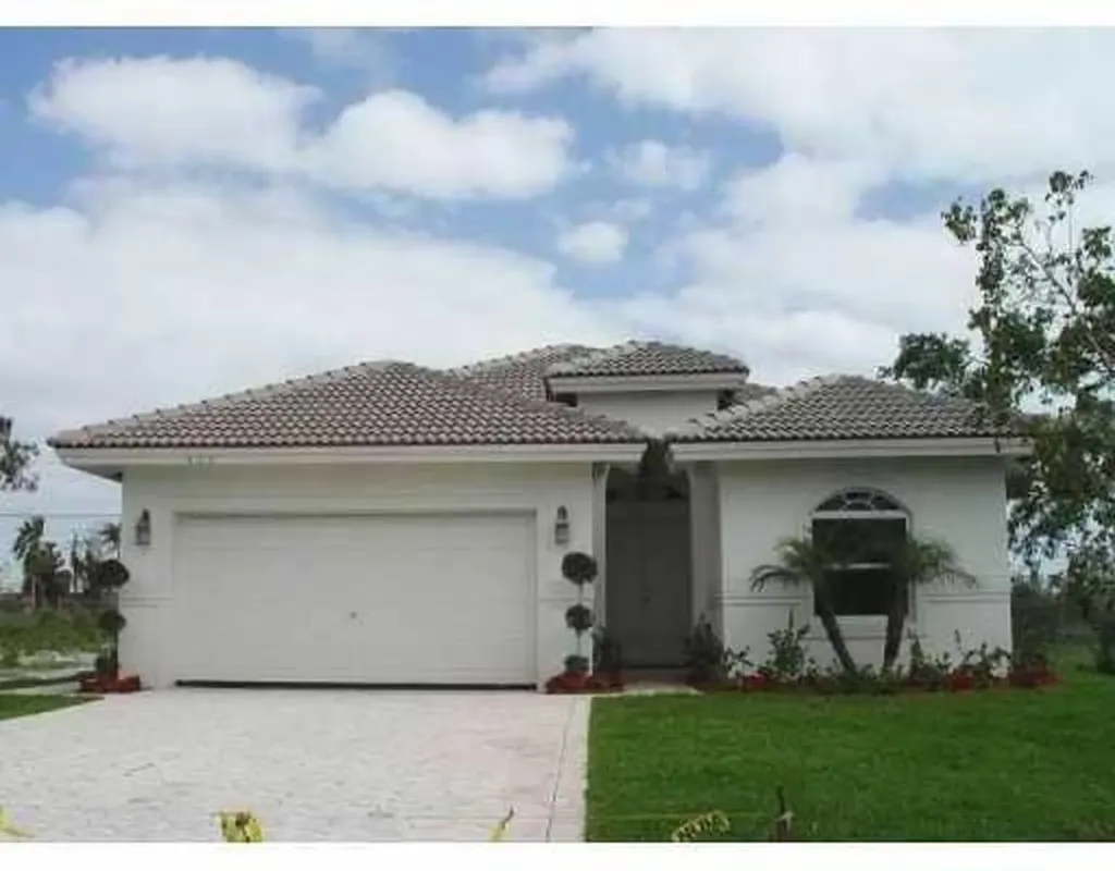 620 NW 15th Avenue Pompano Beach FL 33069