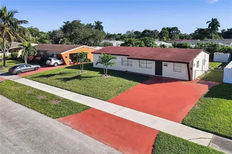 6950 Liberty Street Hollywood FL 33024